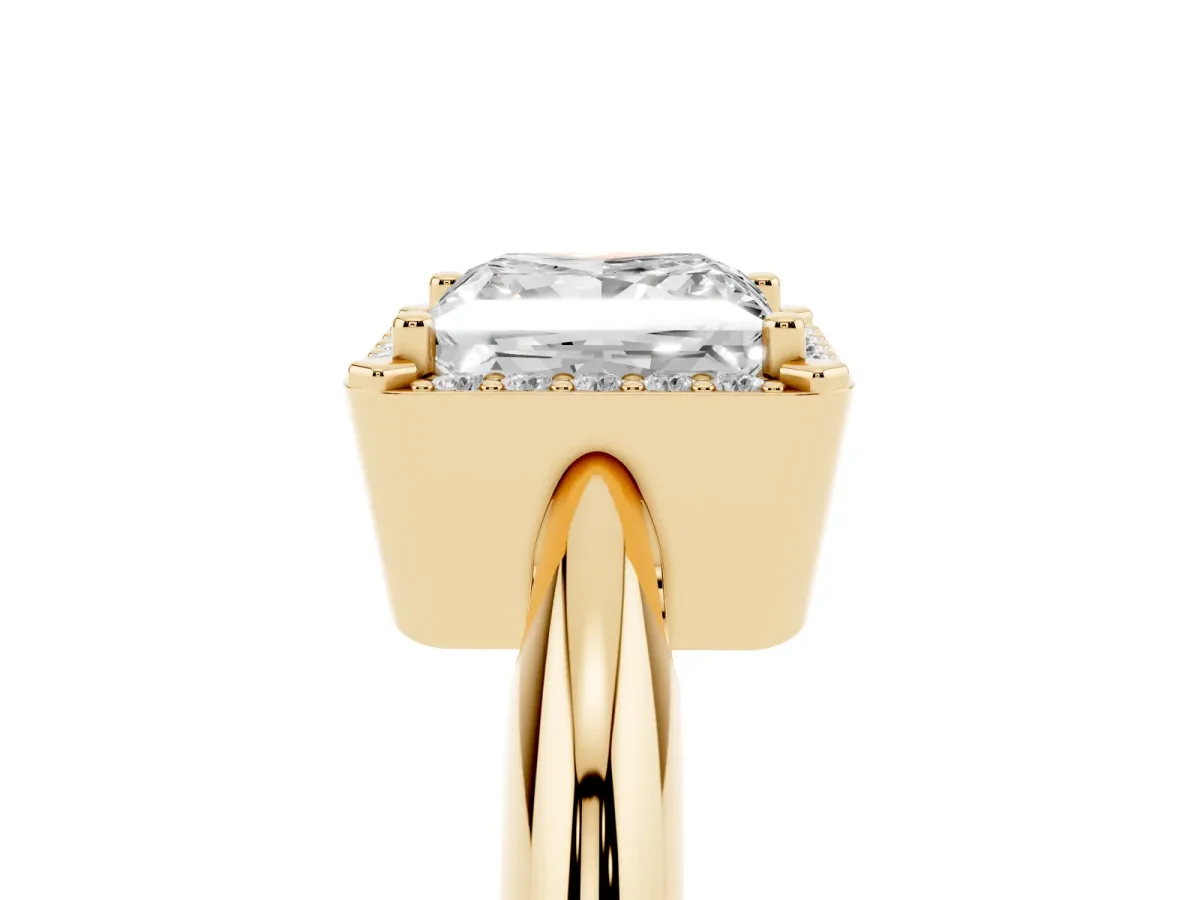 Princess Cut Cut Diamond Halo Engagement Ring with Split Shank and Four-Prong Setting Yellow gold