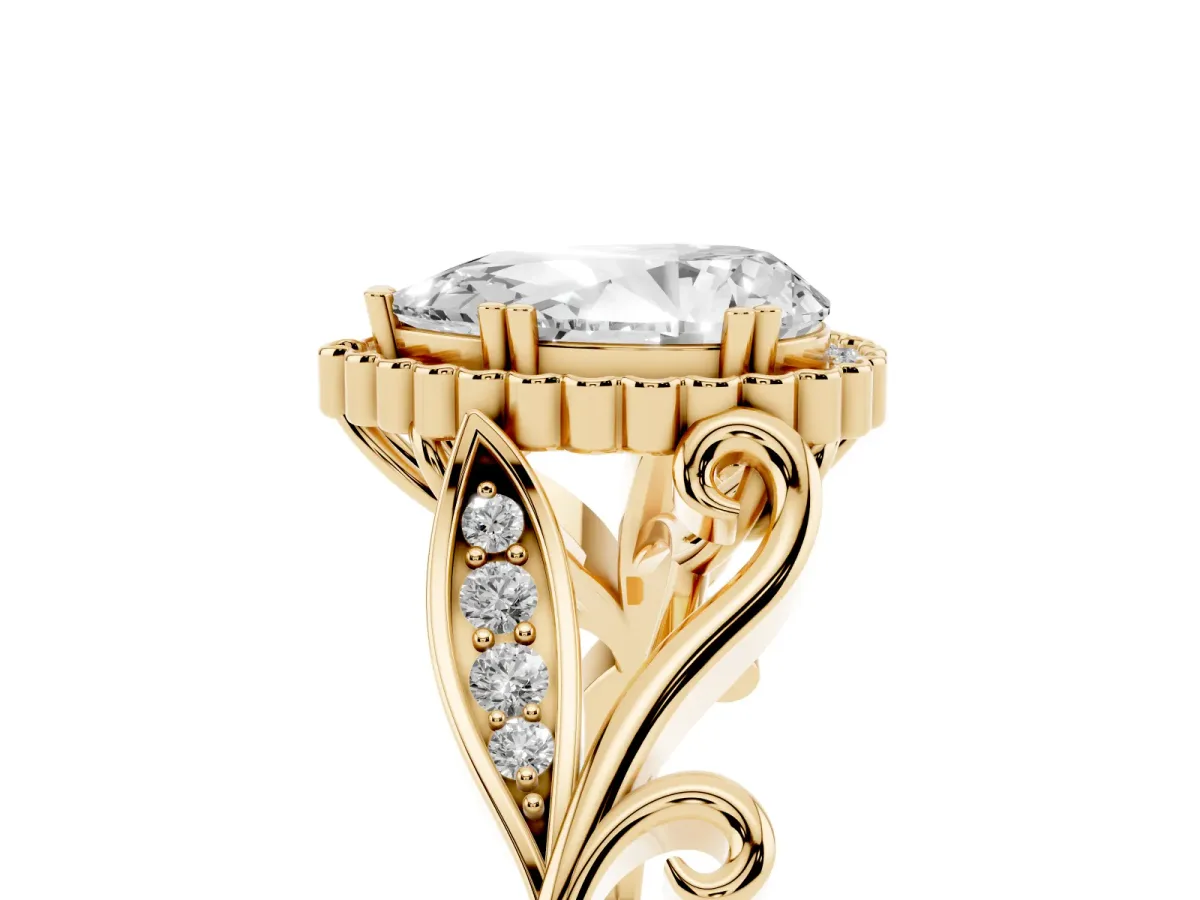 Pear Cut Diamond Halo Ring with Vintage Split Shank and Four-Prong Setting Yellow gold