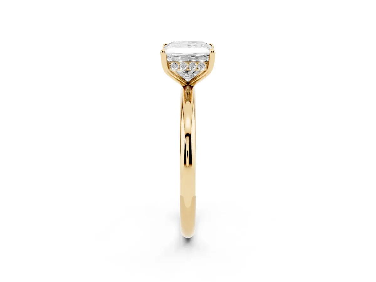 Princess Cut Diamond Solitaire Ring with Thin Band and Four-Prong Setting Yellow gold