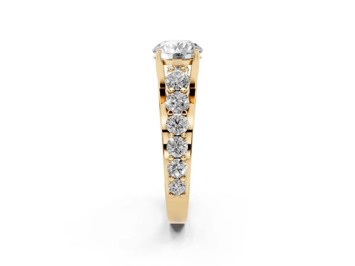 Round Cut Diamond Engagement Ring with Pavé Band and Four-Prong Setting Yellow gold