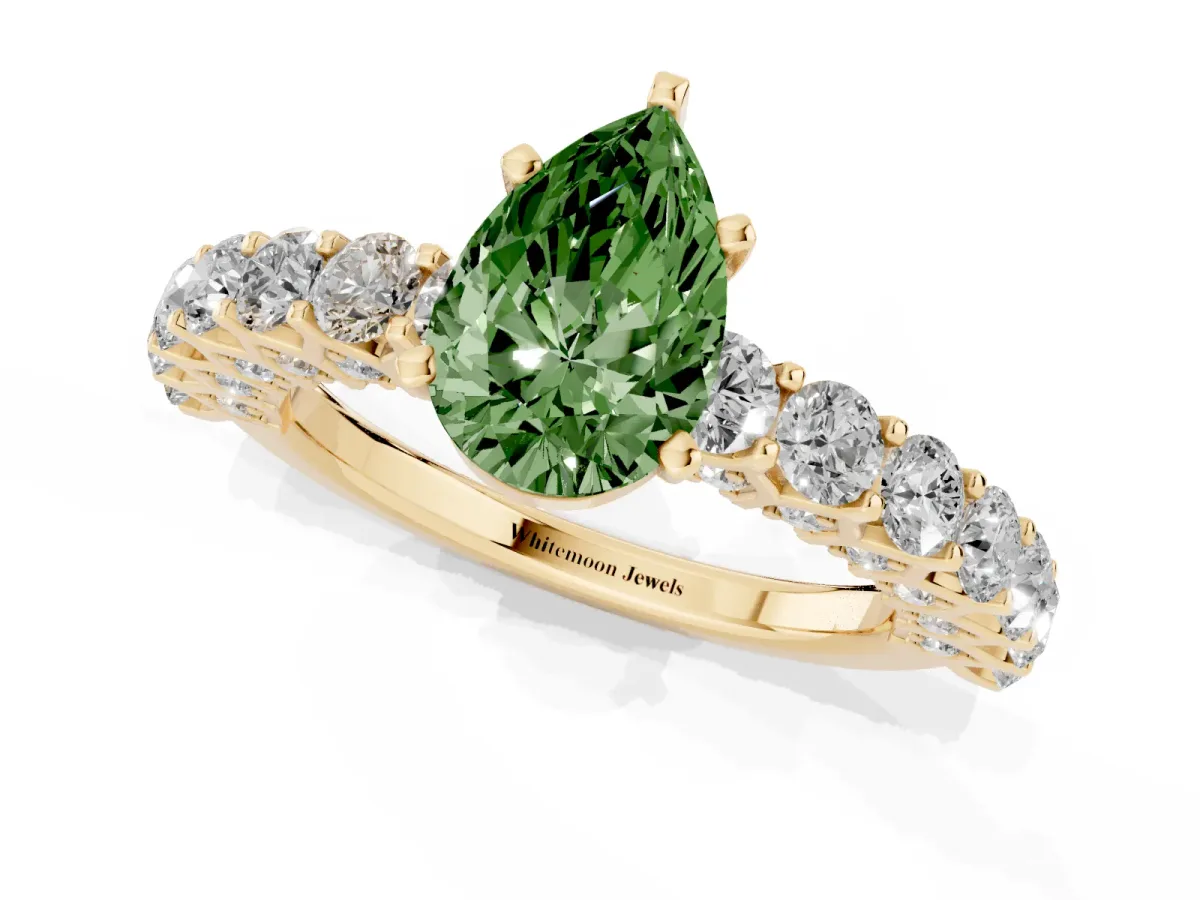 Fancy Green Pear Cut Diamond Solitaire Ring with Shared Prong Pavé Band and Four-Prong Setting Yellow gold