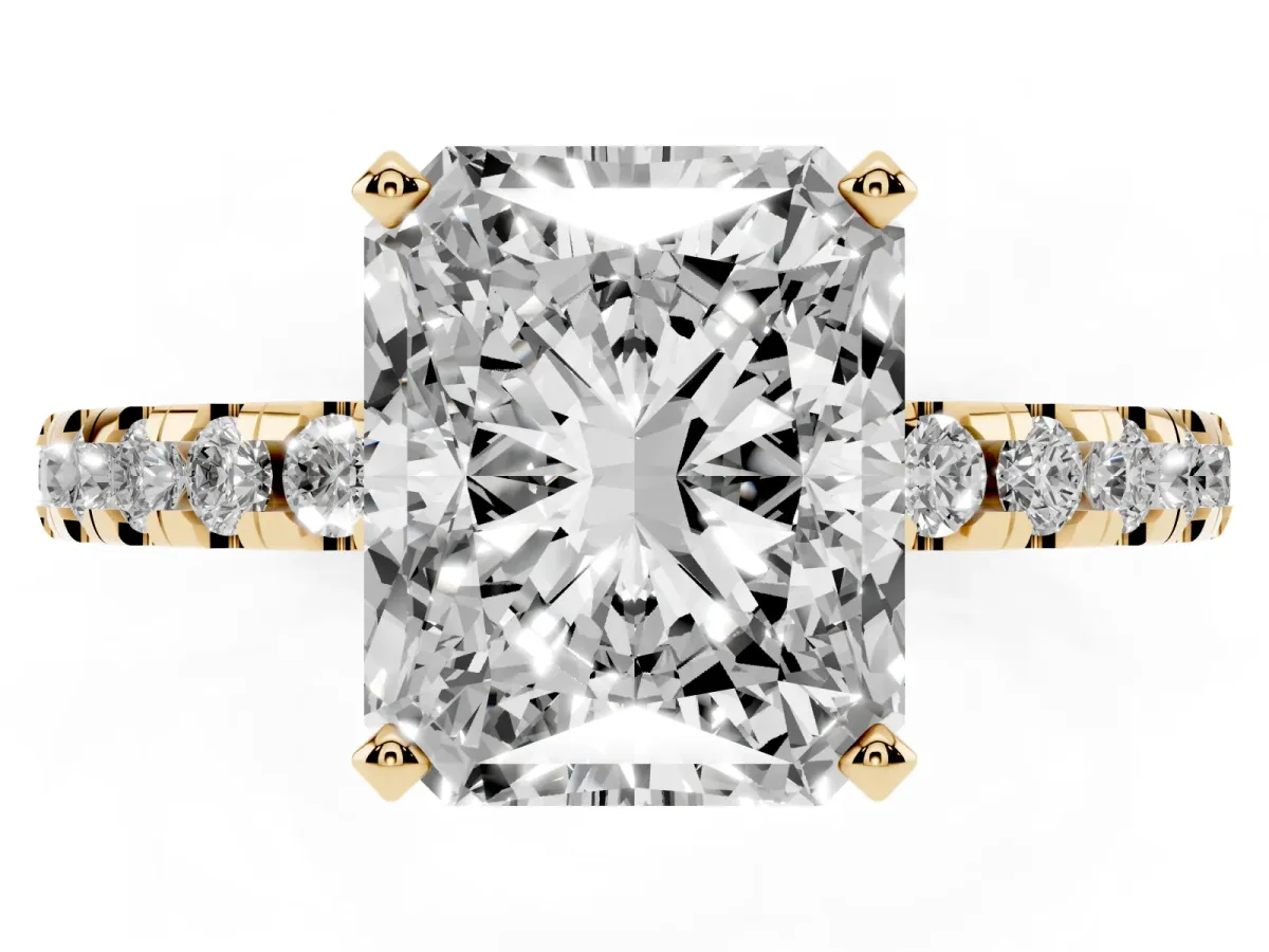 Radiant Cut Diamond Solitaire Ring with Round Pavé Band and Four-Prong Setting Yellow gold