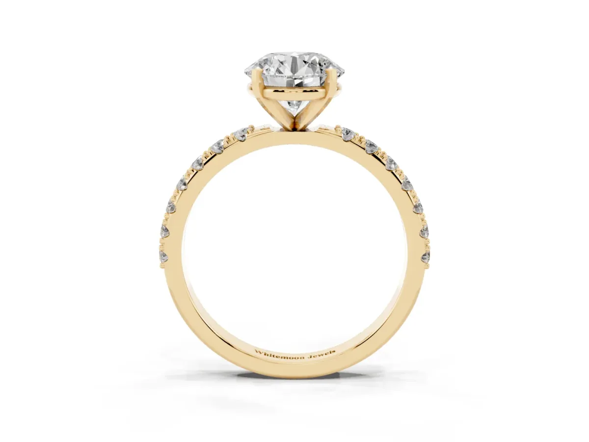 Round Cut Diamond Solitaire Pavé Band with Four-Prong Setting Yellow gold