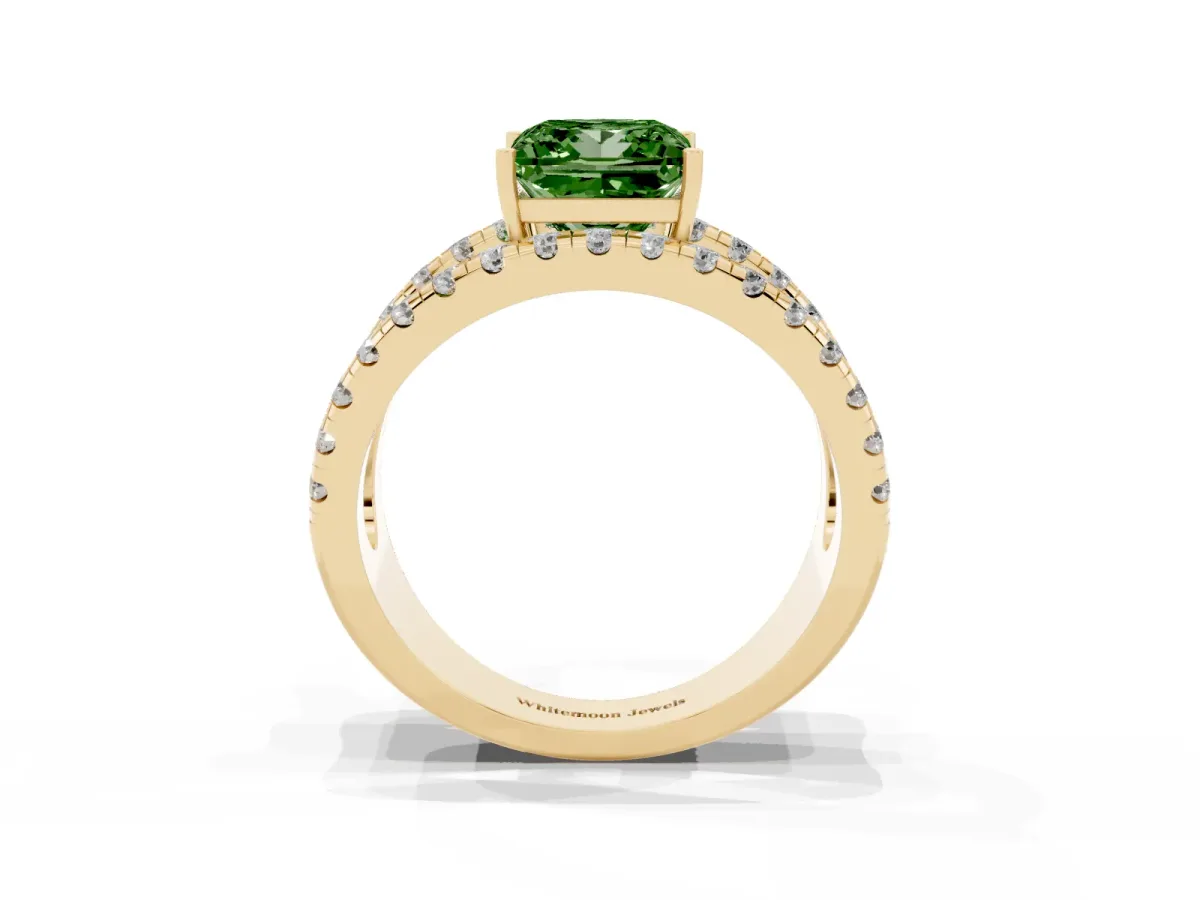 Fancy Green Princess Cut Solitaire Split Shank Pave Diamond Ring Yellow gold