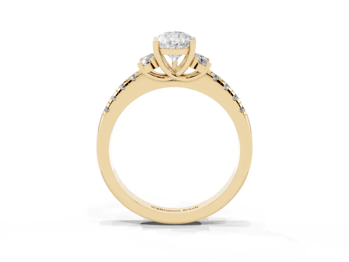 Pear Cut Diamond Three-Stone Pave Band with Four-Prong Setting Yellow gold
