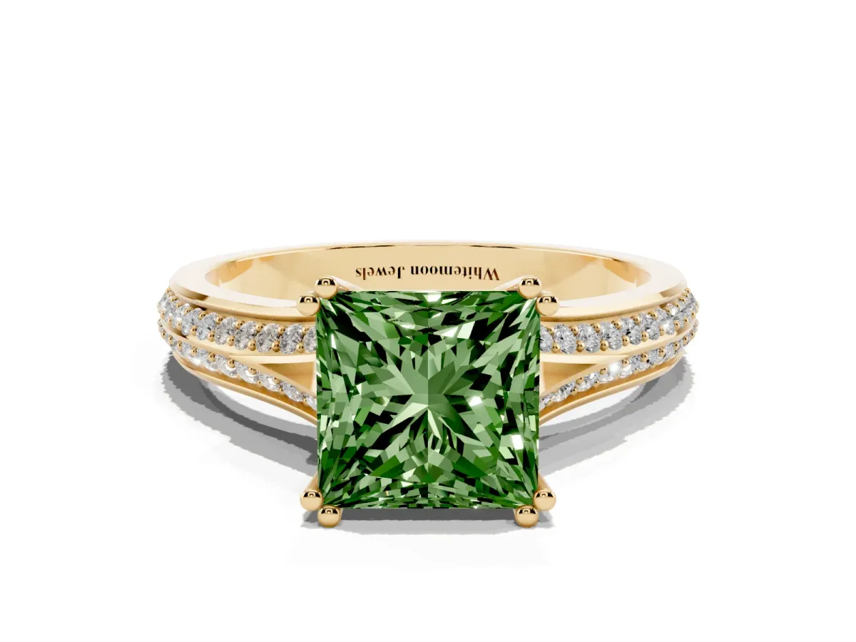 Fancy Green Princess Cut Diamond Split Shank Engagement Ring with Pavé Band Yellow gold