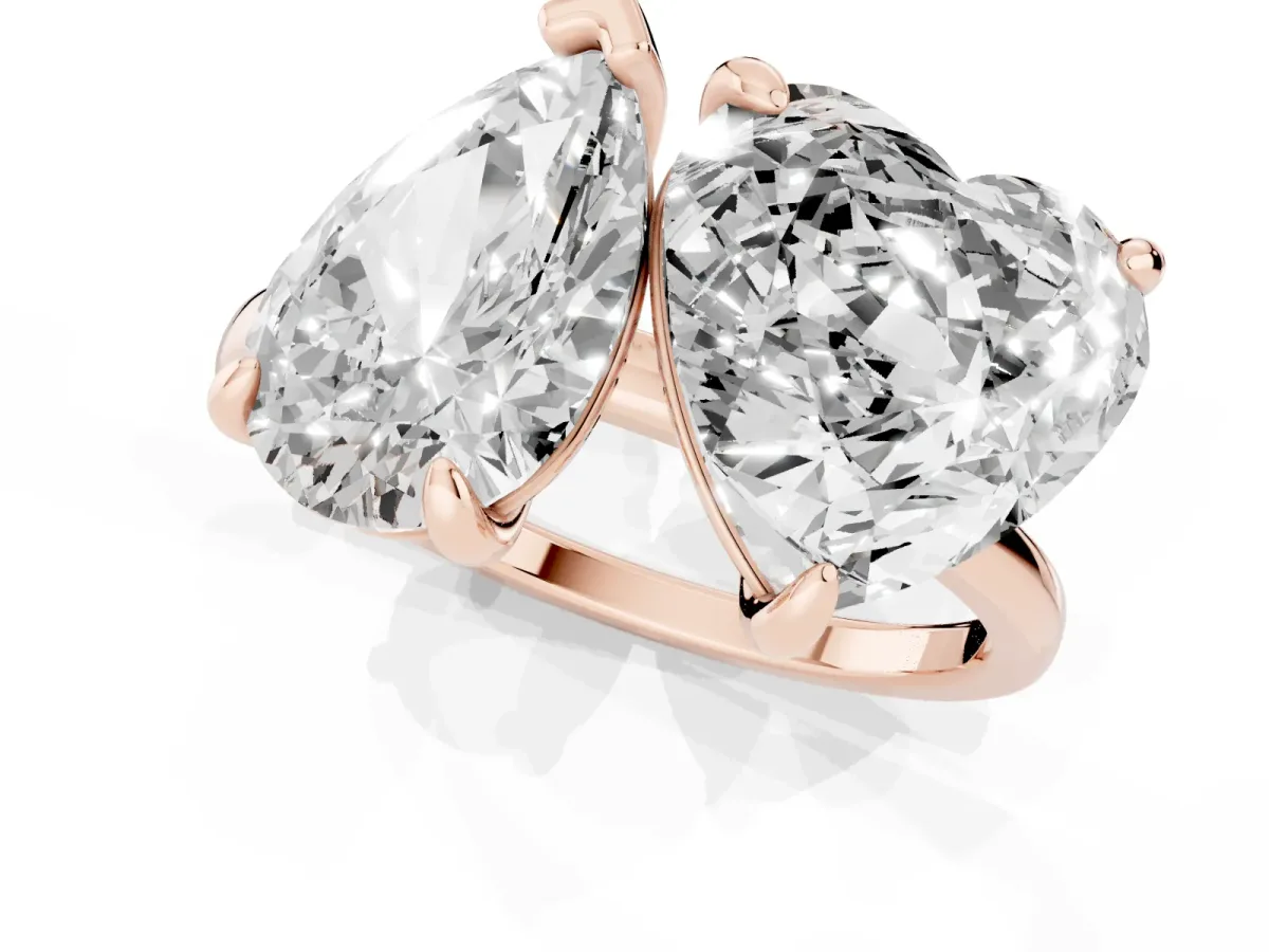 Pear and Heart Toi Moi Ring with Prong Setting and Plain Band Rose gold