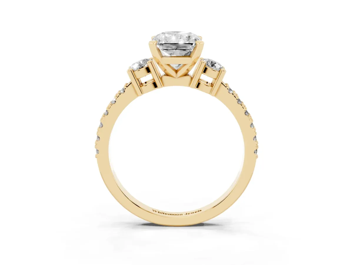 Radiant Cut Three-Stone Diamond Pavé Band with Prong Setting Yellow gold