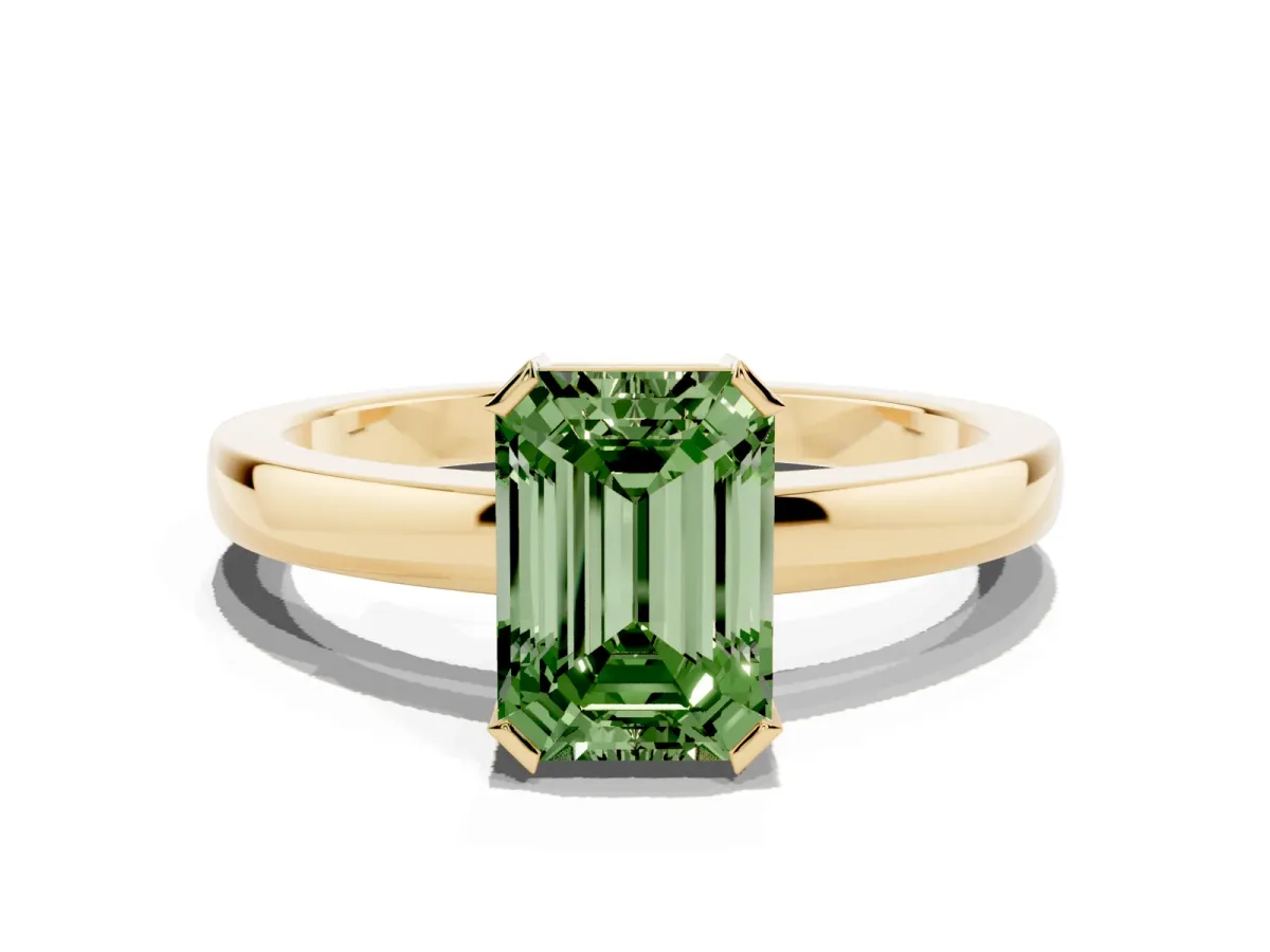 Fancy Green Emerald Cut Cut Solitaire Ring with Four-Prong Setting and Classic Band Yellow gold