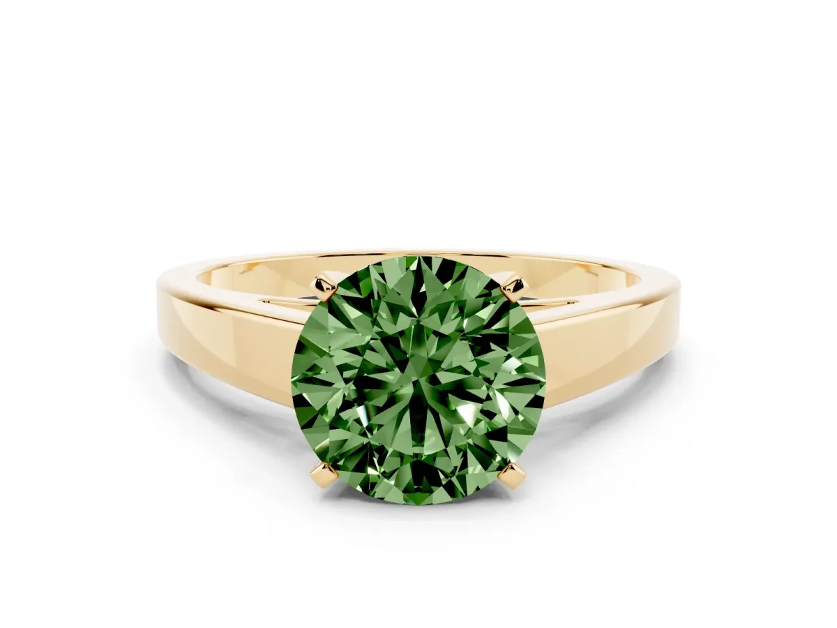 Fancy Green Round Cut Solitaire Engagement Ring with Four-Prong Setting and Tapered Band Yellow gold