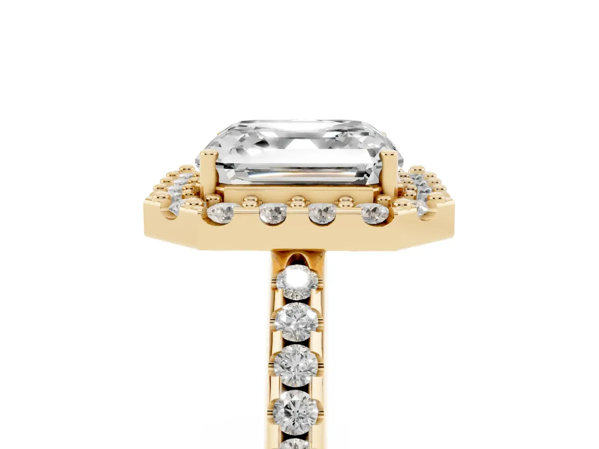 Asscher Cut Diamond Pavé Halo Ring with Four-Prong Setting Yellow gold
