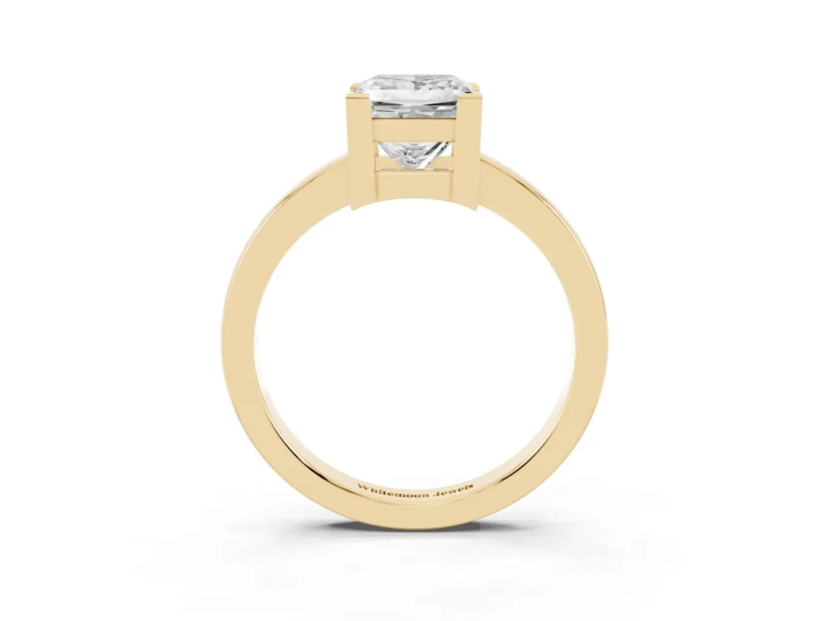 Princess Cut Cut Solitaire Ring with Four-Prong Setting and Classic Band Yellow gold