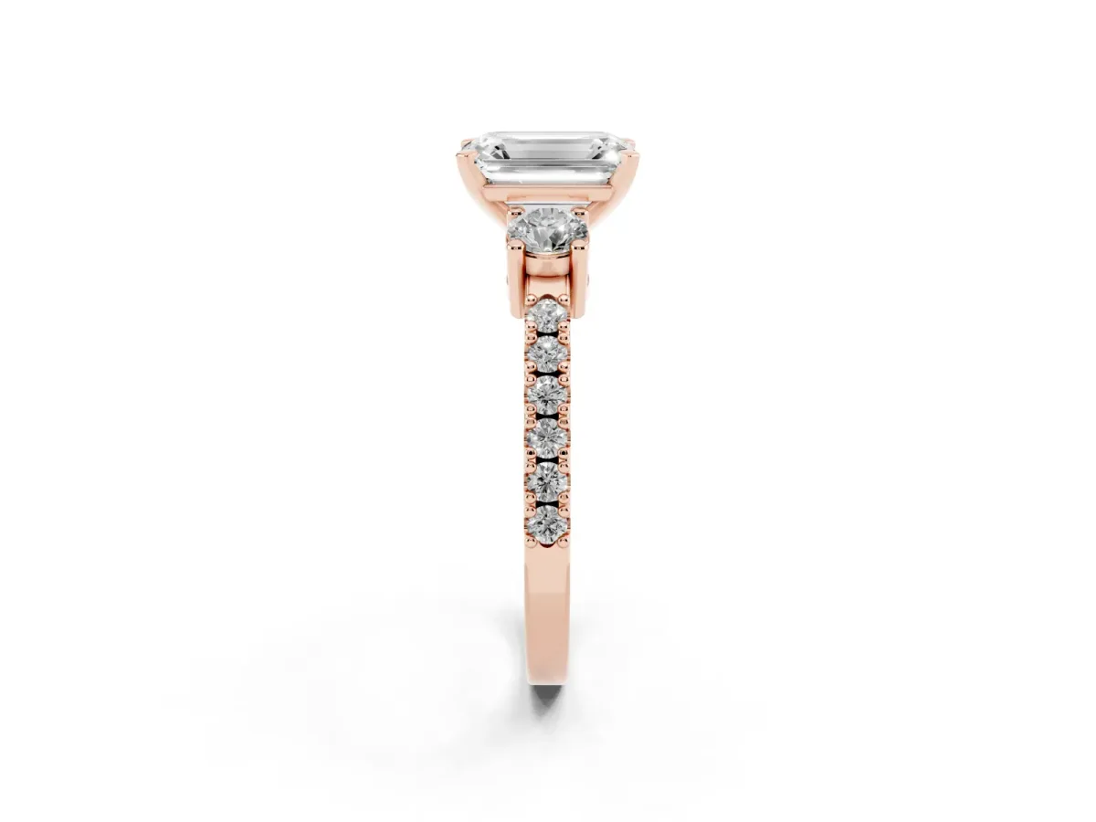 Emerald Cut Three-Stone Diamond Pavé Band with Prong Setting Rose gold