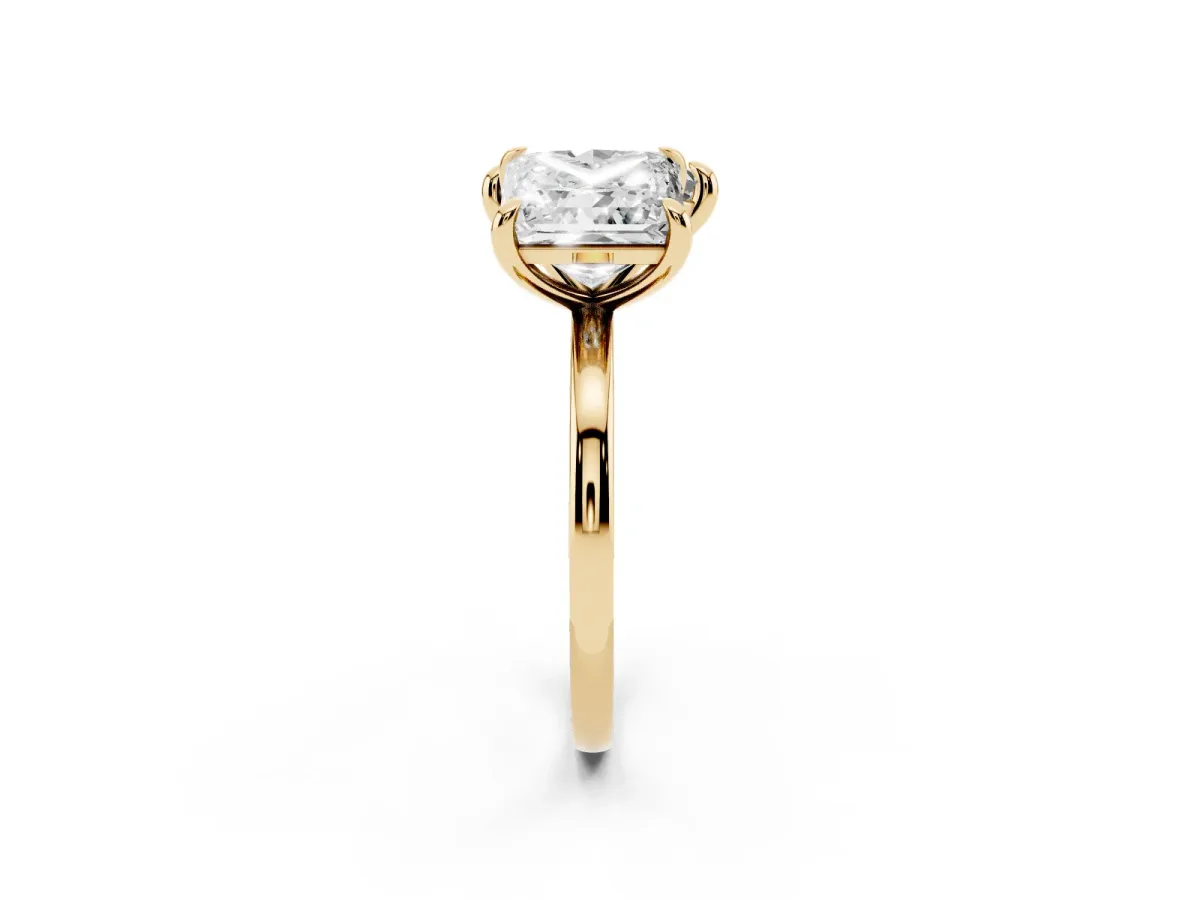 Heart and Princess Toi Moi Ring with Prong Setting and Plain Band Yellow gold