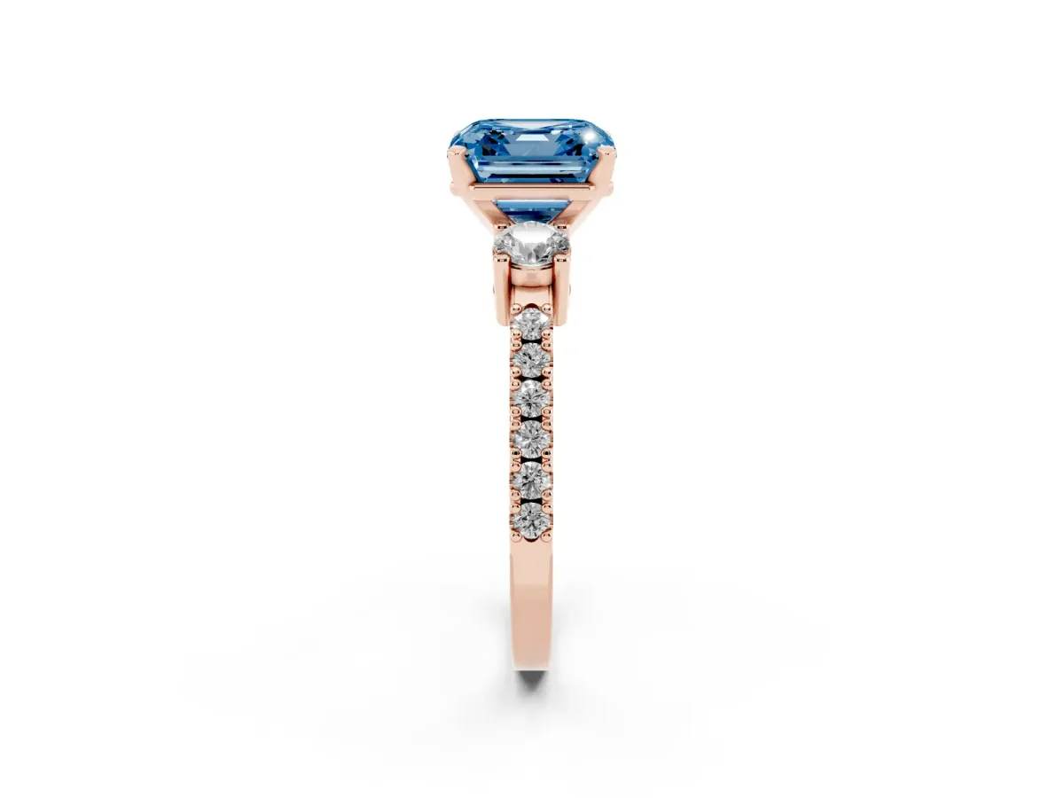 Fancy Blue Asscher Cut Three-Stone Diamond Pavé Band with Prong Setting Rose gold