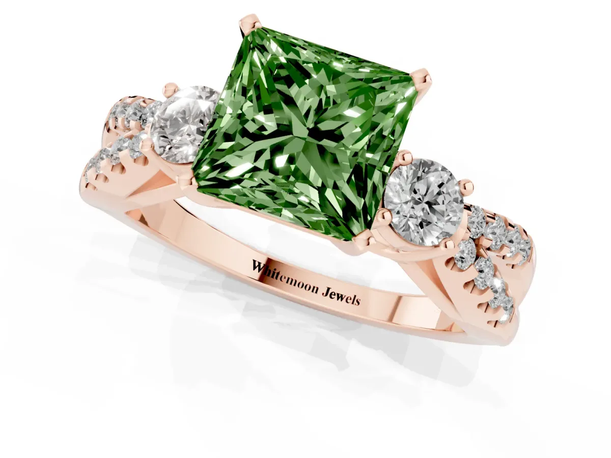 Fancy Green Princess Cut Diamond Three-Stone Ring with Pavé Split Shank and Four-Prong Setting Rose gold
