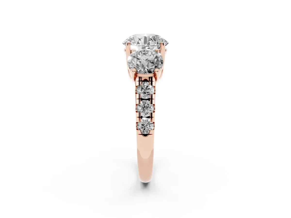 Three-Stone Round Cut Diamond Pavé Band with Prong Setting Rose gold