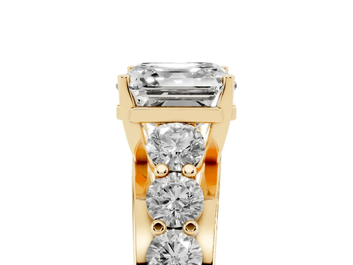 Asscher Cut Diamond Engagement Ring with Pavé Band and Four-Prong Setting Yellow gold