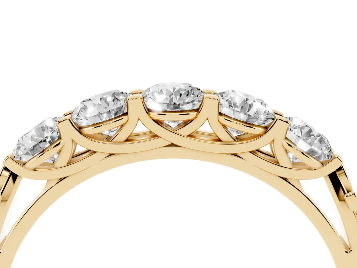 Five-Stone Round Diamond Prong-Set Band Yellow gold