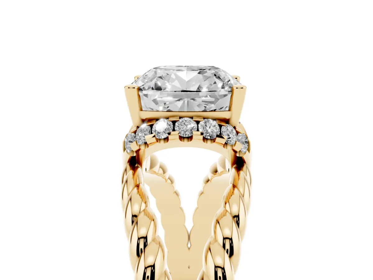 Cushion Cut Halo Twisted Band Four-Prong Ring Yellow gold