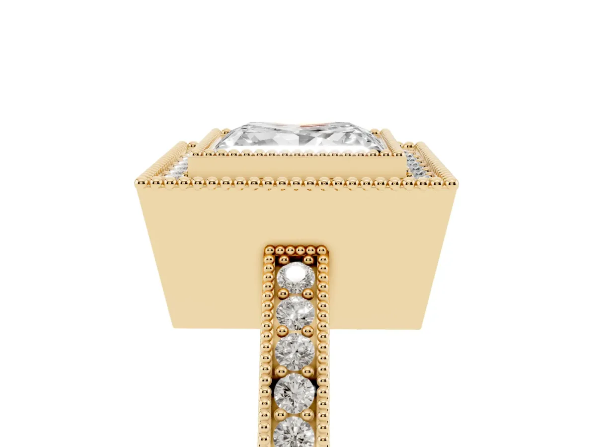 Princess Cut Cut Halo Pavé Diamond Ring Yellow gold