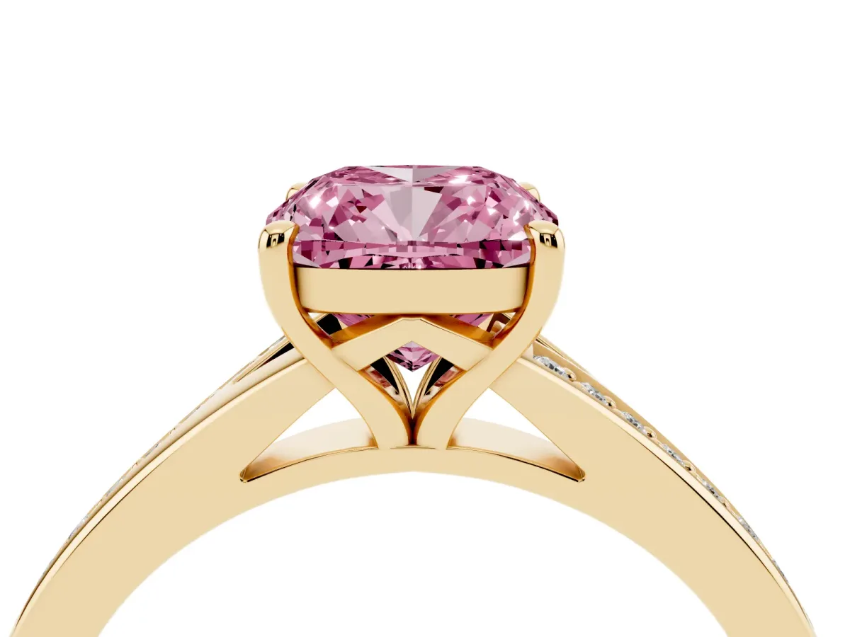 Fancy Pink Cushion Cut Diamond Solitaire Ring with Pavé Band and Prong Setting Yellow gold