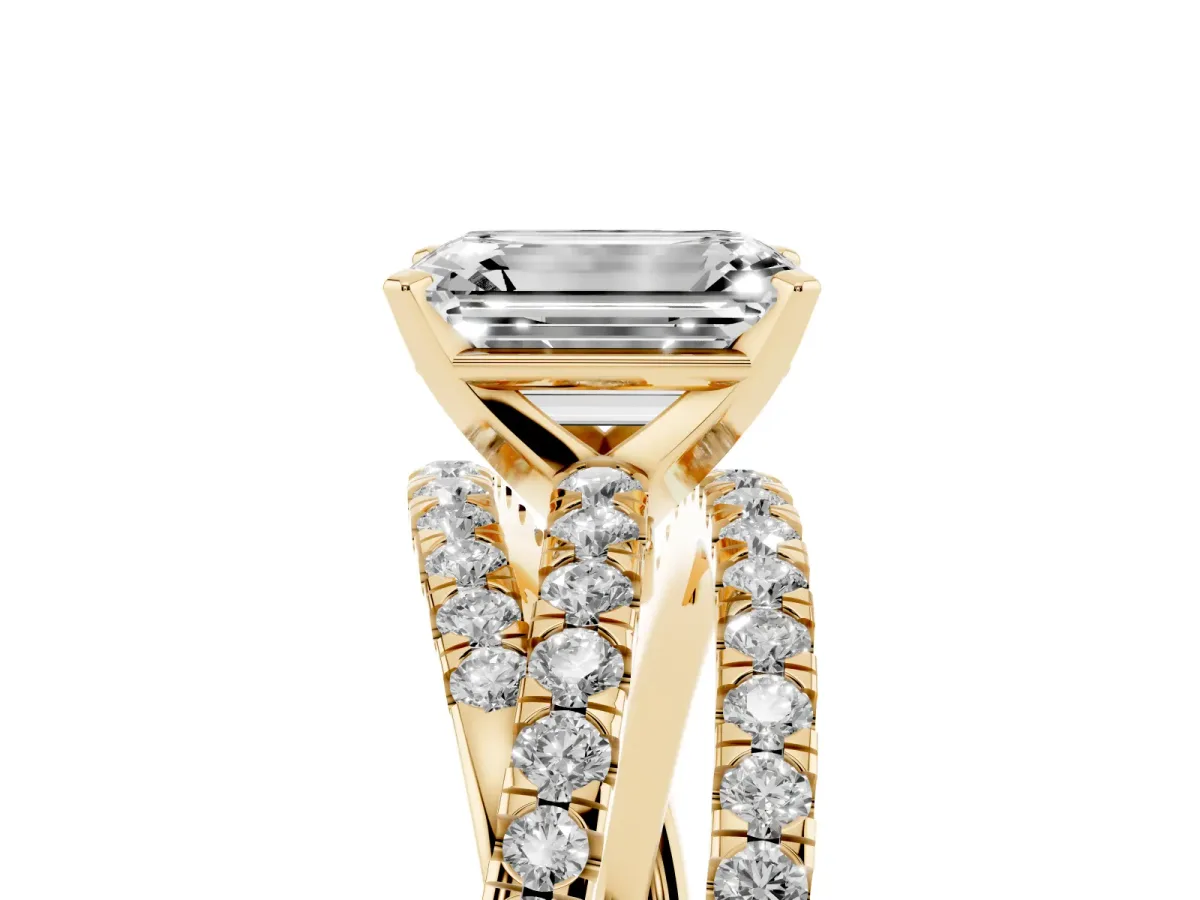 Emerald Cut Solitaire Twist Band with Pavé Setting and Four-Prong Setting Yellow gold