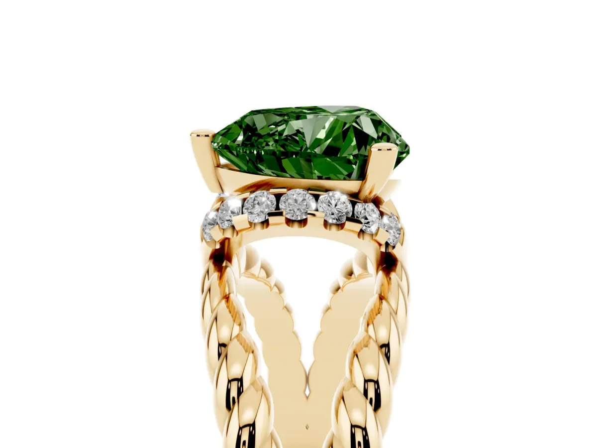 Fancy Green Heart Cut Halo Twisted Band Four-Prong Ring Yellow gold