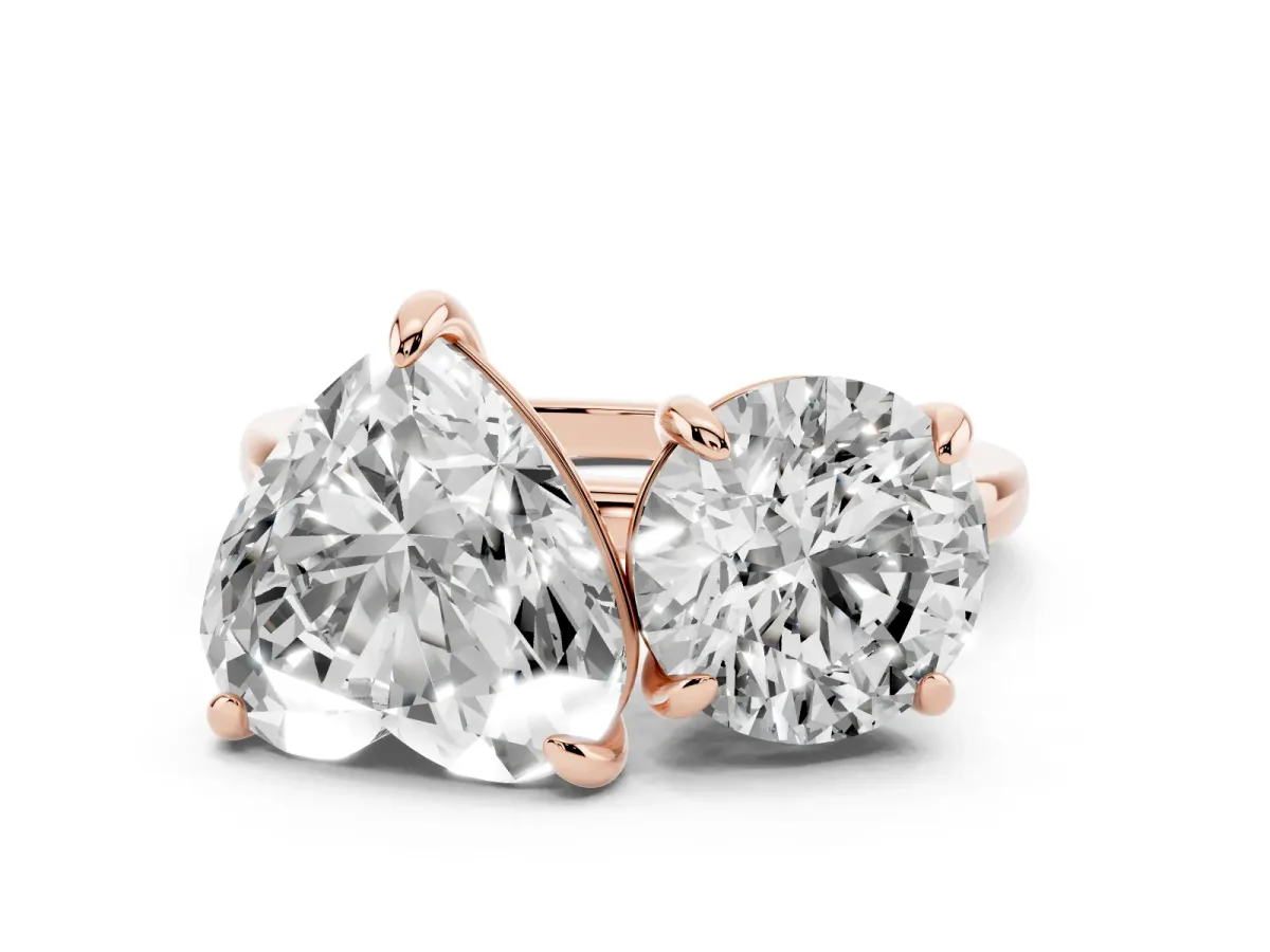Round and Heart Toi Moi Ring with Prong Setting and Plain Band Rose gold