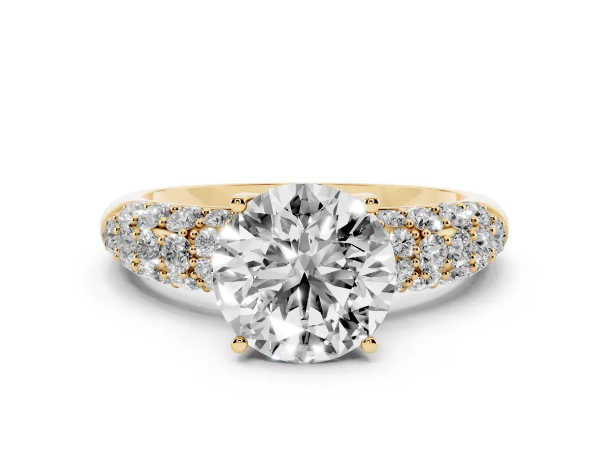 Round Cut Diamond Pavé Band Solitaire Ring with Four-Prong Setting Yellow gold