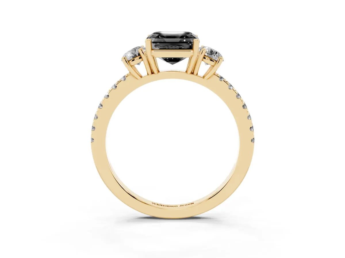 Fancy Black Three-Stone Asscher Cut Cut Diamond Pavé Band with Prong Setting Yellow gold