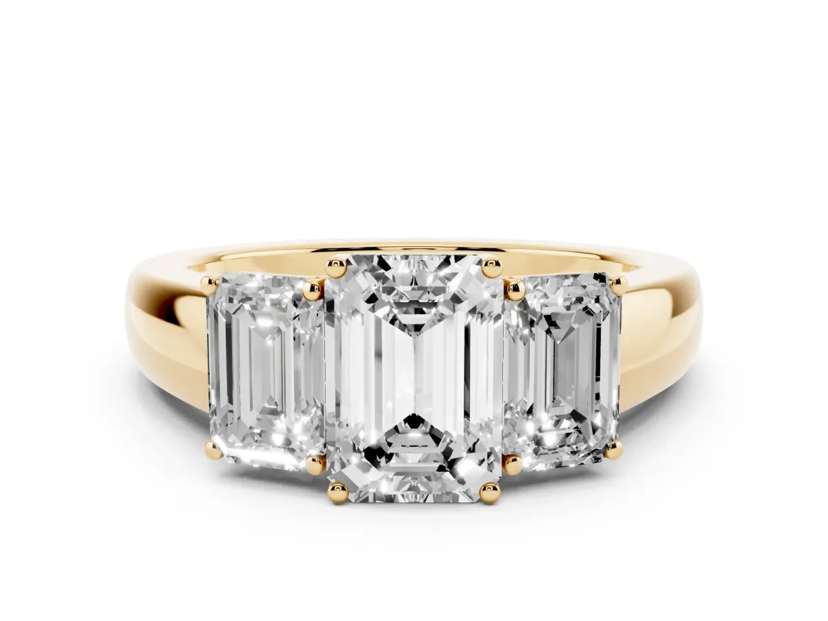 Three-Stone Emerald Cut Cut Diamond Ring with Prong Setting and Classic Band Yellow gold