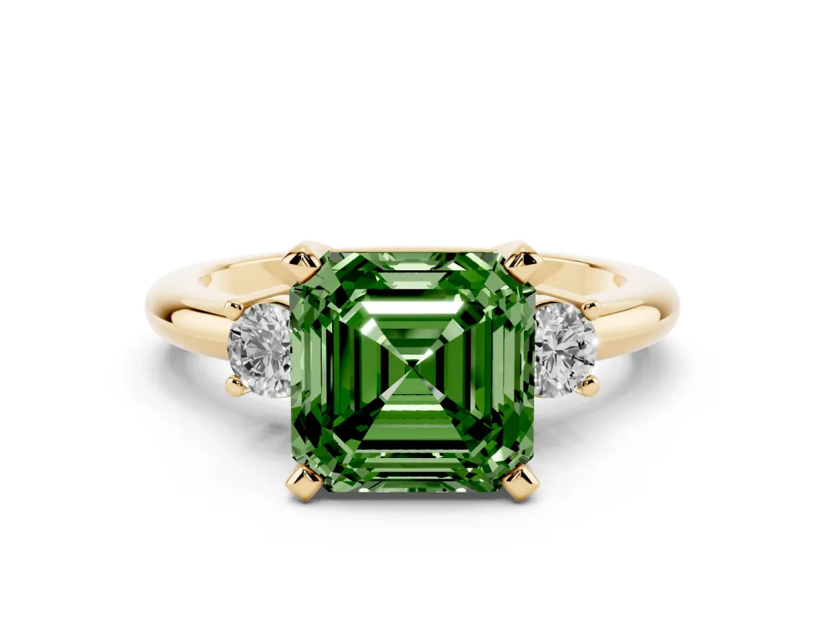 Fancy Green Three-Stone Princess Cut Cut Diamond Solitaire with Prong Setting and Classic Band Yellow gold