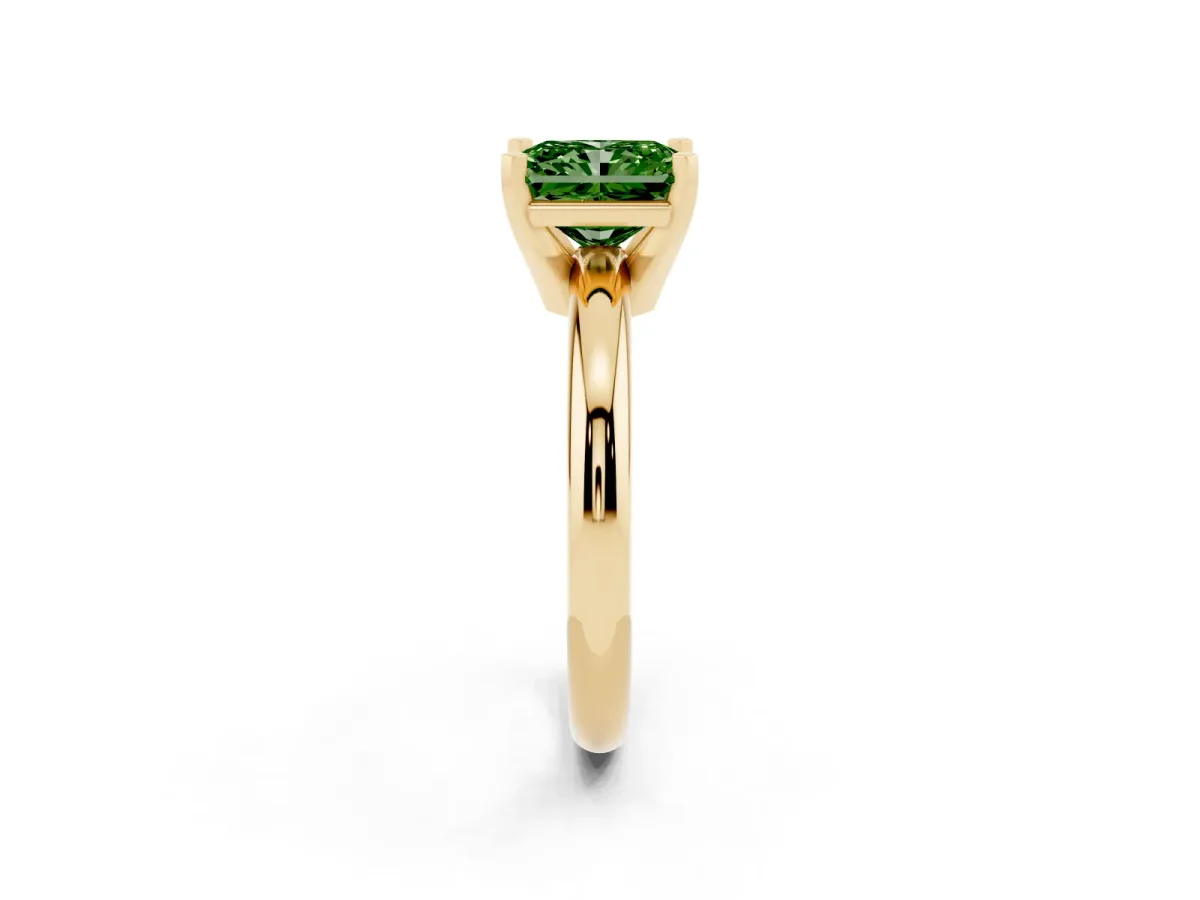 Fancy Green Radiant Cut Diamond Solitaire Engagement Ring with Round Band and Four-Prong Setting Yellow gold