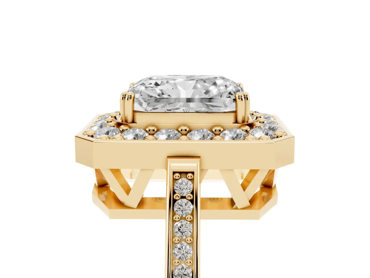 Radiant Cut Diamond Halo Ring with Split Shank and Four-Prong Setting Yellow gold