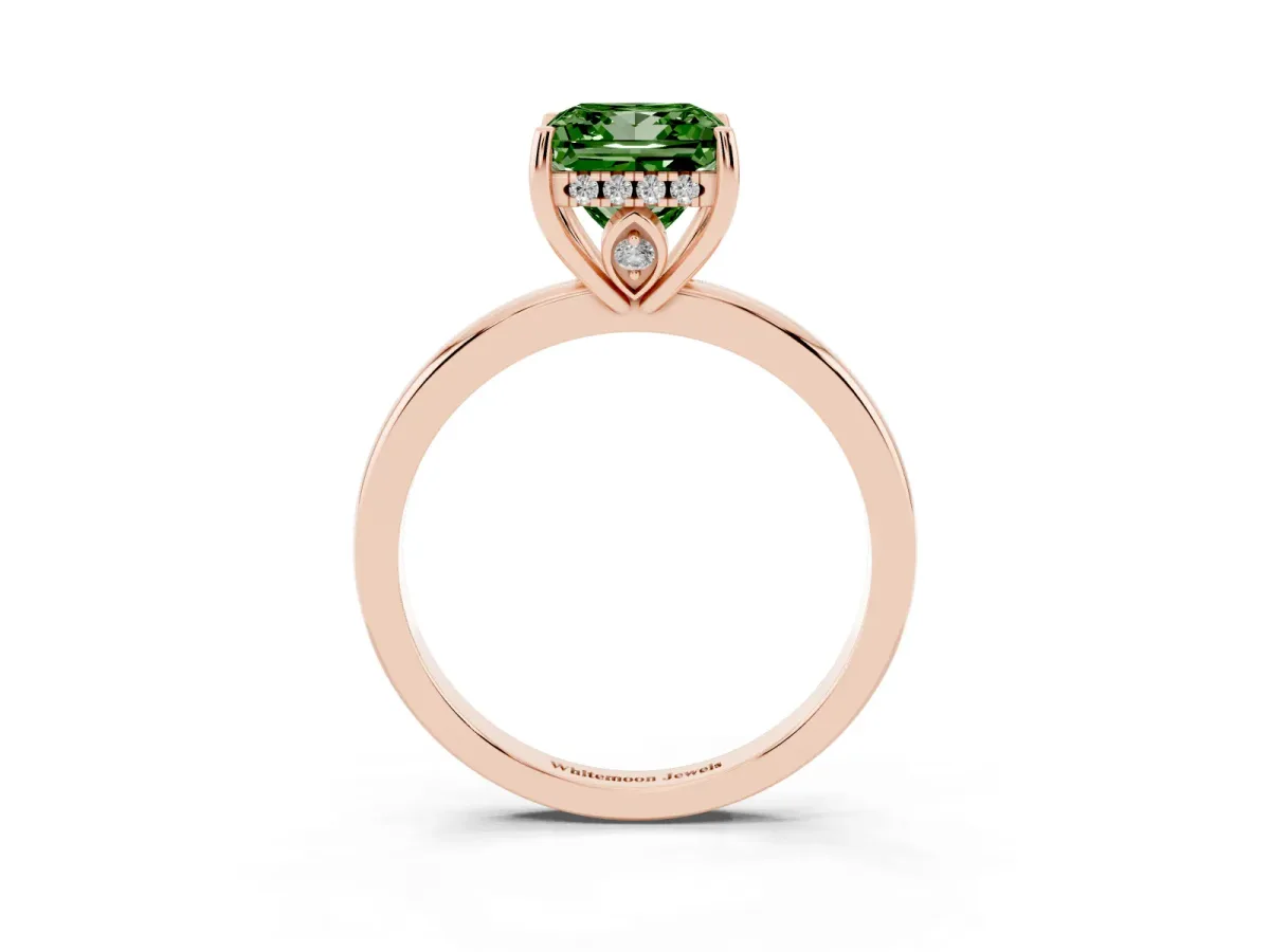 Fancy Green Princess Cut Solitaire Diamond Ring with Prong Setting and Plain Band Rose gold