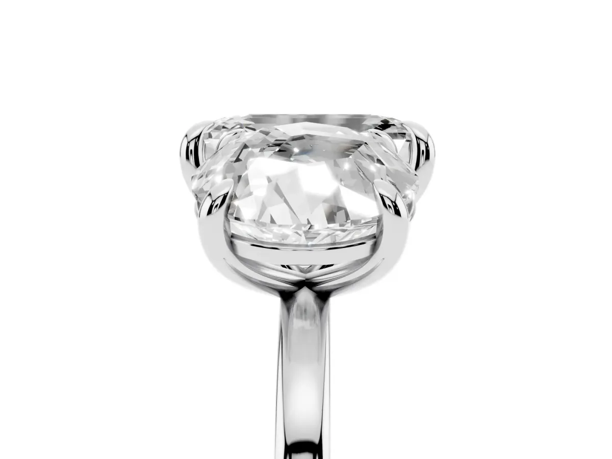 Round and Emerald Toi Moi Ring with Prong Setting and Plain Band Platinum
