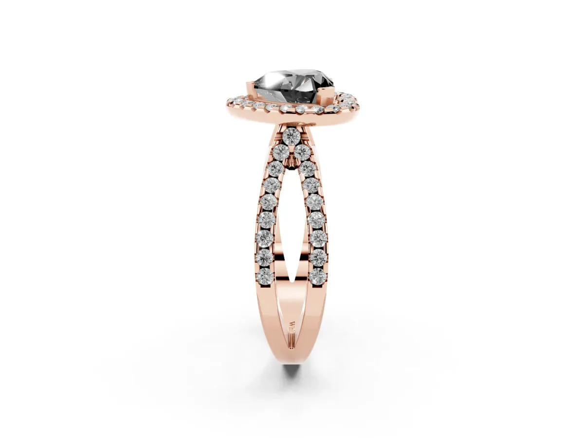 Fancy Black Heart Cut Diamond Halo Ring with Split Shank Pavé Band and Prong Setting Rose gold
