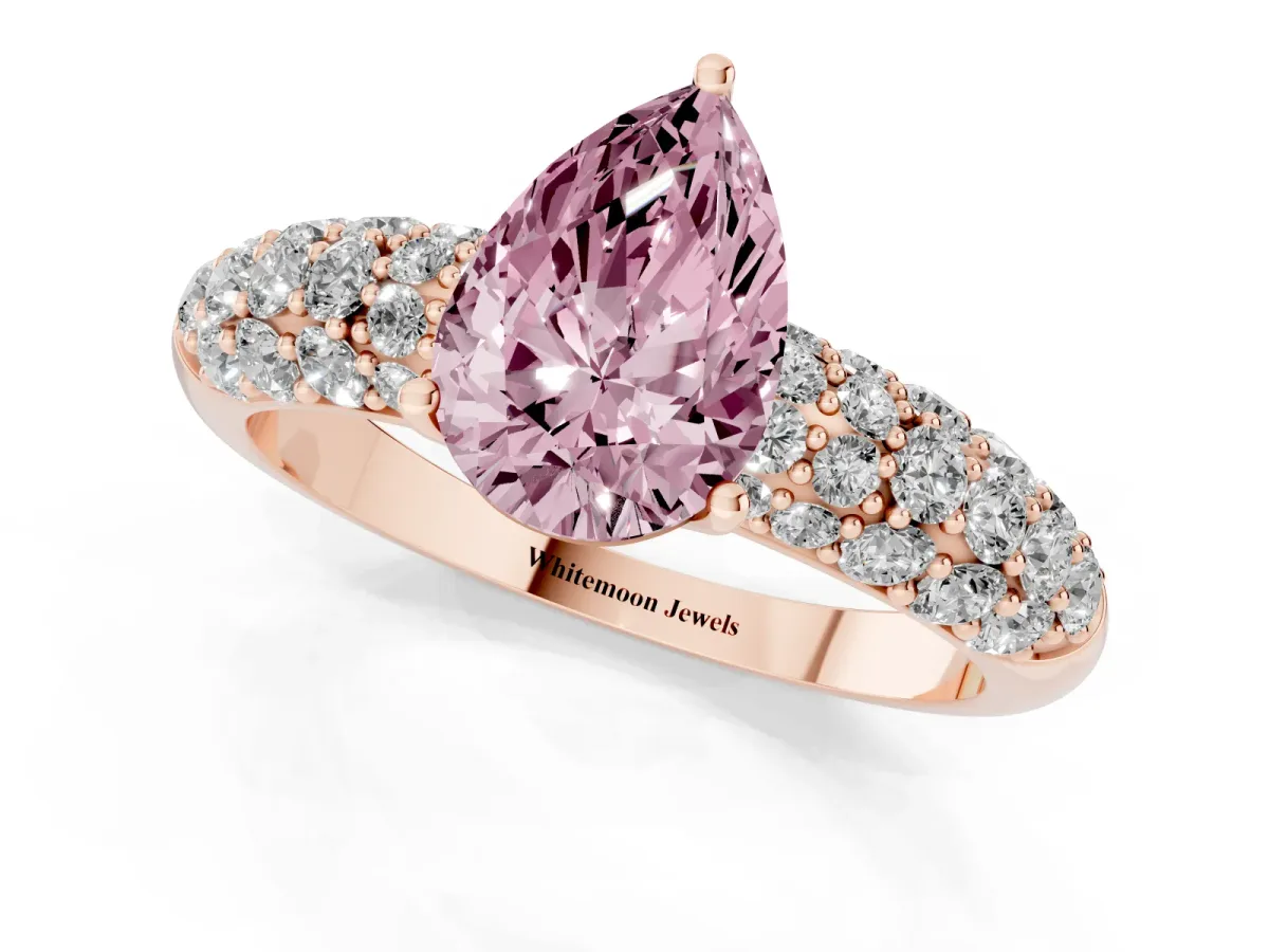 Fancy Pink Pear Cut Diamond Pavé Band Solitaire Ring with Four-Prong Setting Rose gold