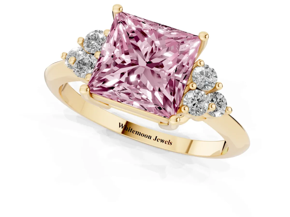 Fancy Pink Princess Cut Cut Diamond Cluster Ring with Solitaire Band and Four-Prong Setting Yellow gold