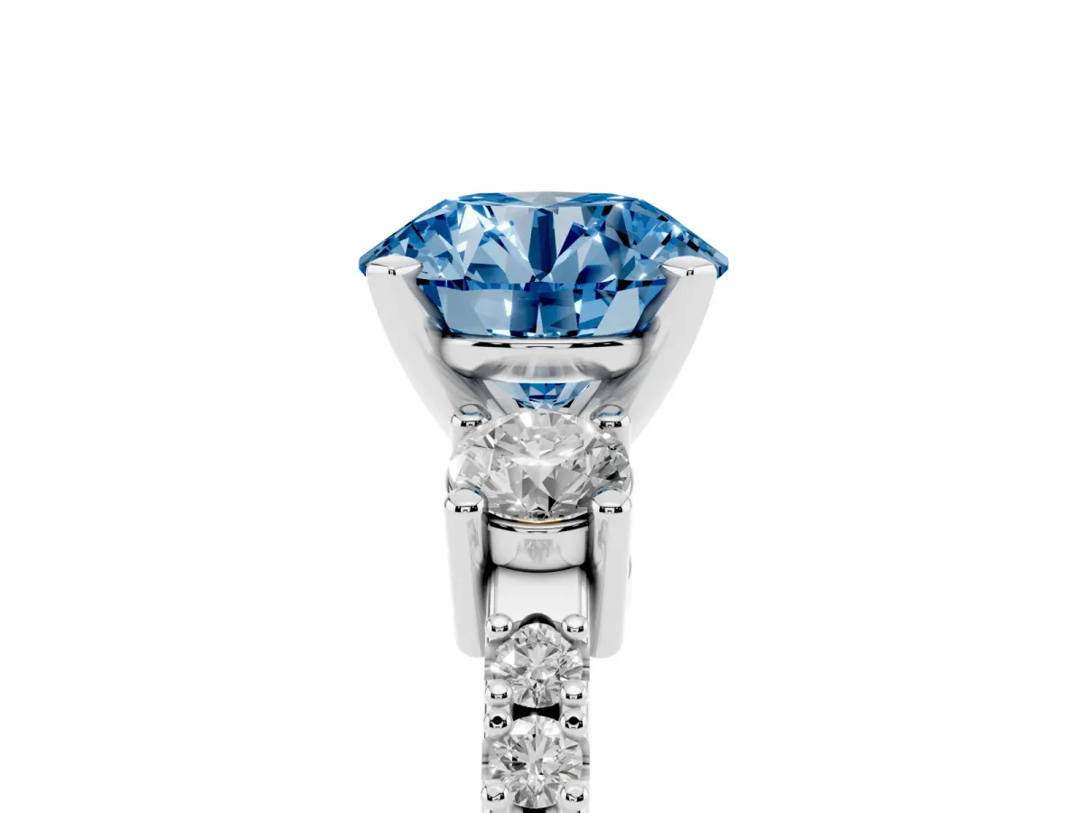 Fancy Blue Round Cut Three-Stone Diamond Pavé Band with Prong Setting Silver