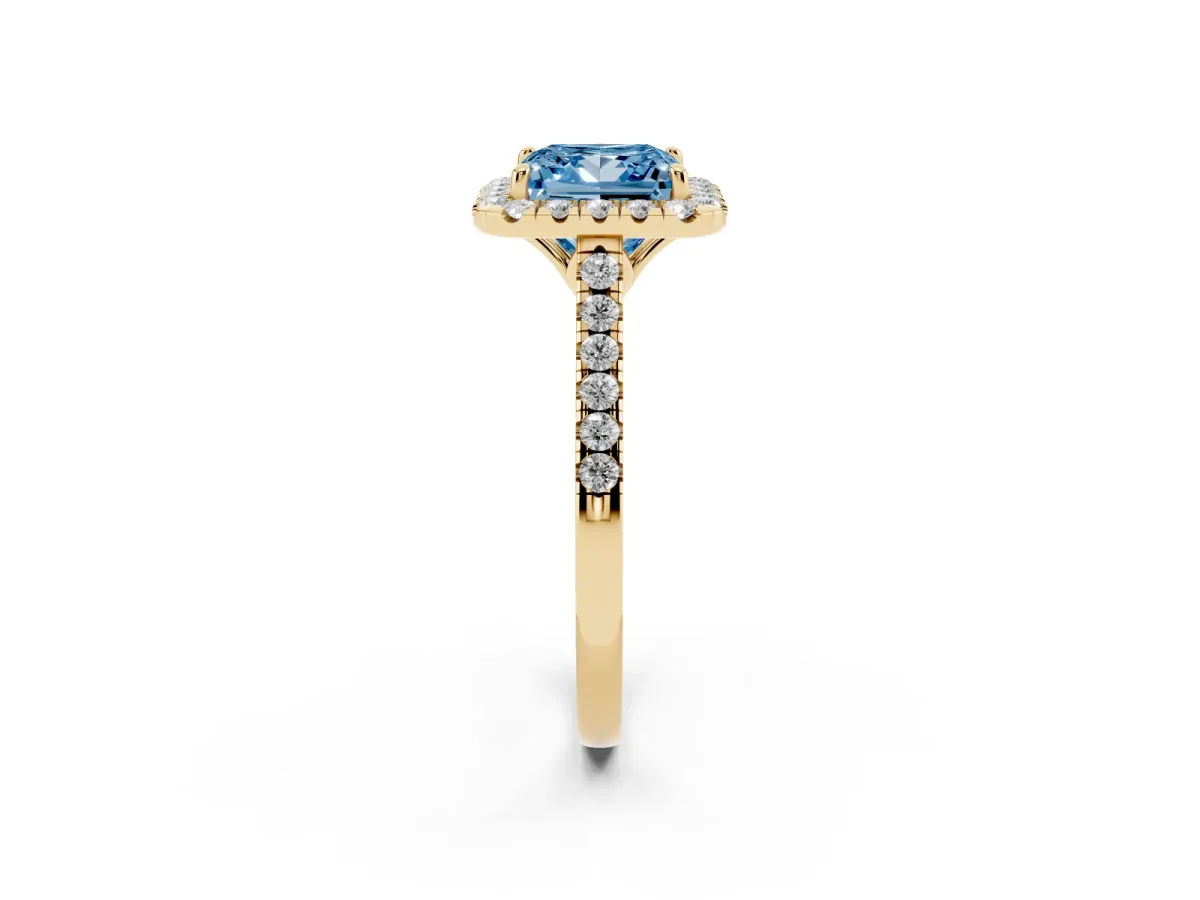 Fancy Blue Princess Cut Halo Pavé Diamond Engagement Ring with Four-Prong Setting Yellow gold