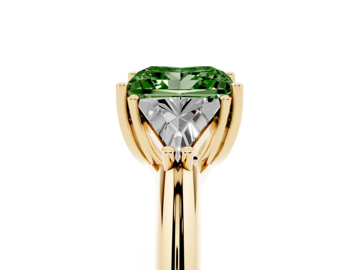 Fancy Green Three-Stone Princess Cut Diamond Engagement Ring with Trillion Side Stones and Prong Setting Yellow gold