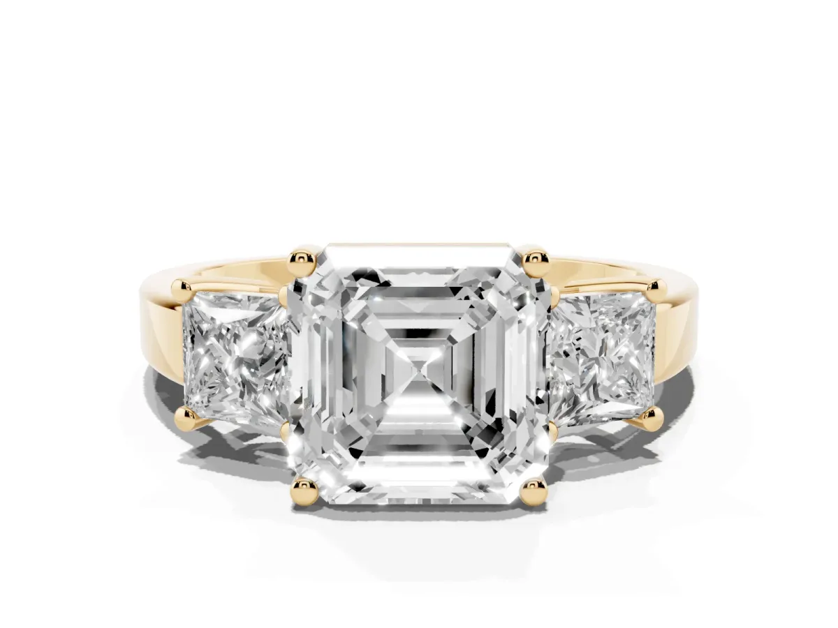 Three-Stone Asscher Cut Cut Solitaire Ring with Prong Setting Yellow gold
