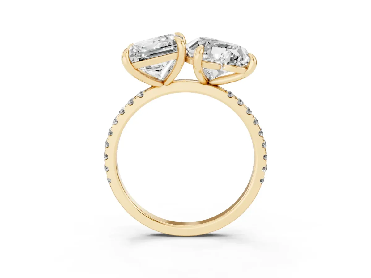 Heart and Princess Toi Moi Ring with Prong Setting and Pave Band Yellow gold