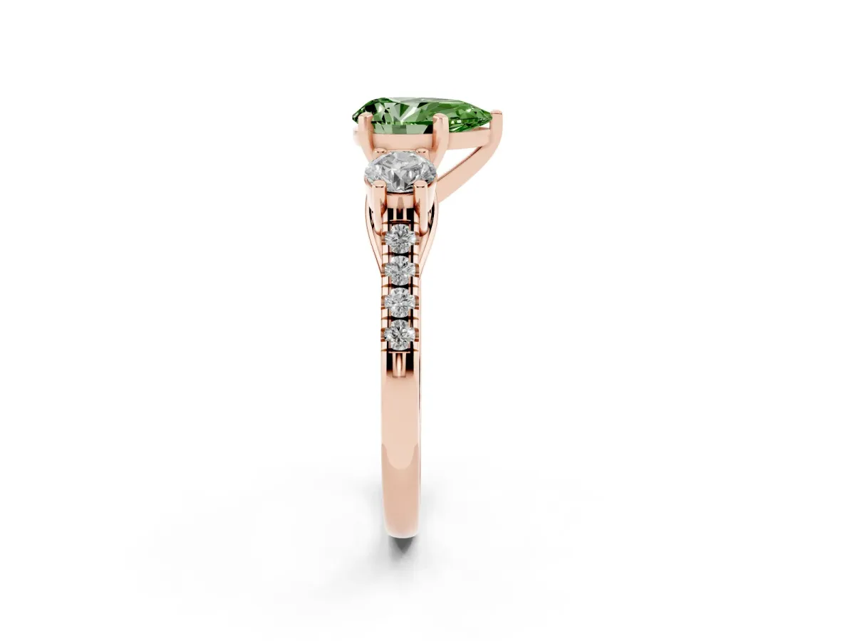 Fancy Green Three-Stone Pear Cut Diamond Pavé Band with Four-Prong Setting Rose gold