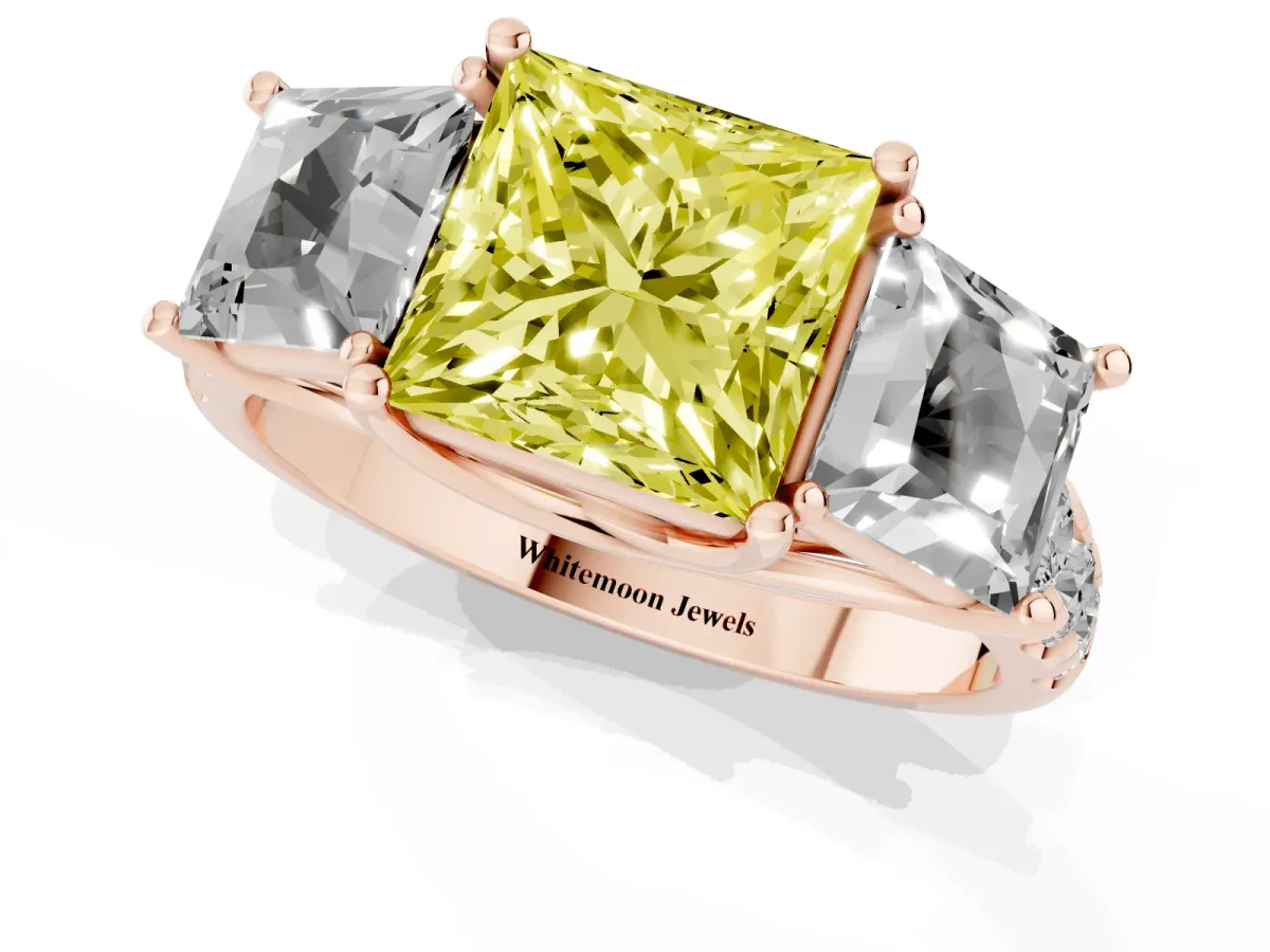 Fancy Yellow Three-Stone Princess Cut Diamond Pavé Band with Prong Setting Rose gold