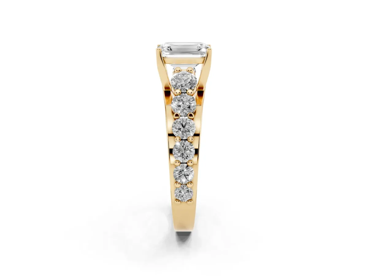 Emerald Cut Diamond Engagement Ring with Pavé Band and Four-Prong Setting Yellow gold
