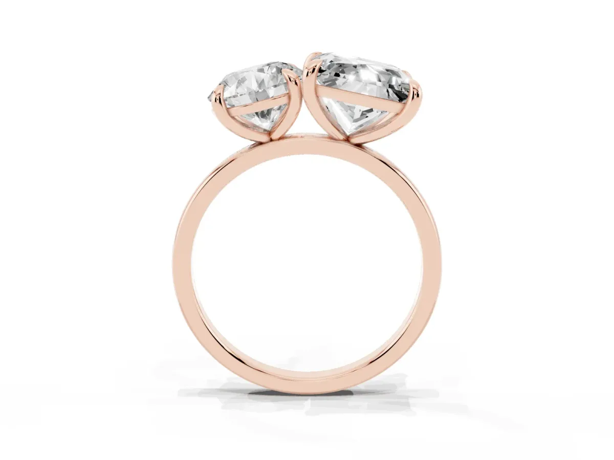 Round and Princess Toi Moi Ring with Prong Setting and Plain Band Rose gold