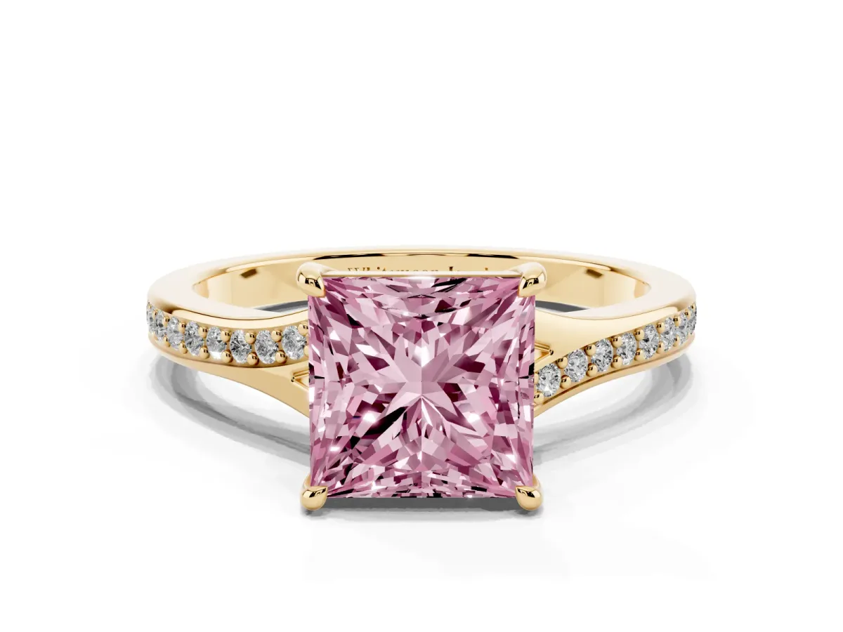 Fancy Pink Princess Cut Diamond Solitaire Ring with Pavé Band and Prong Setting Yellow gold